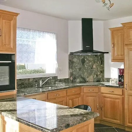 2 Bedroom Awesome In *